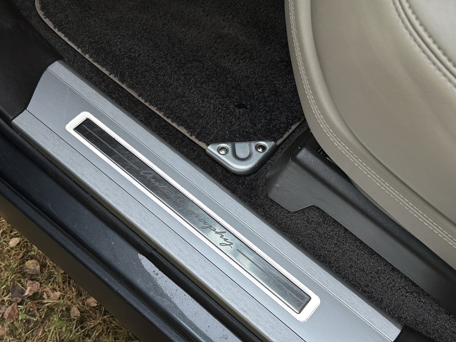 Interiörbild 2019 Range Rover Vouge Autobiography SDV8