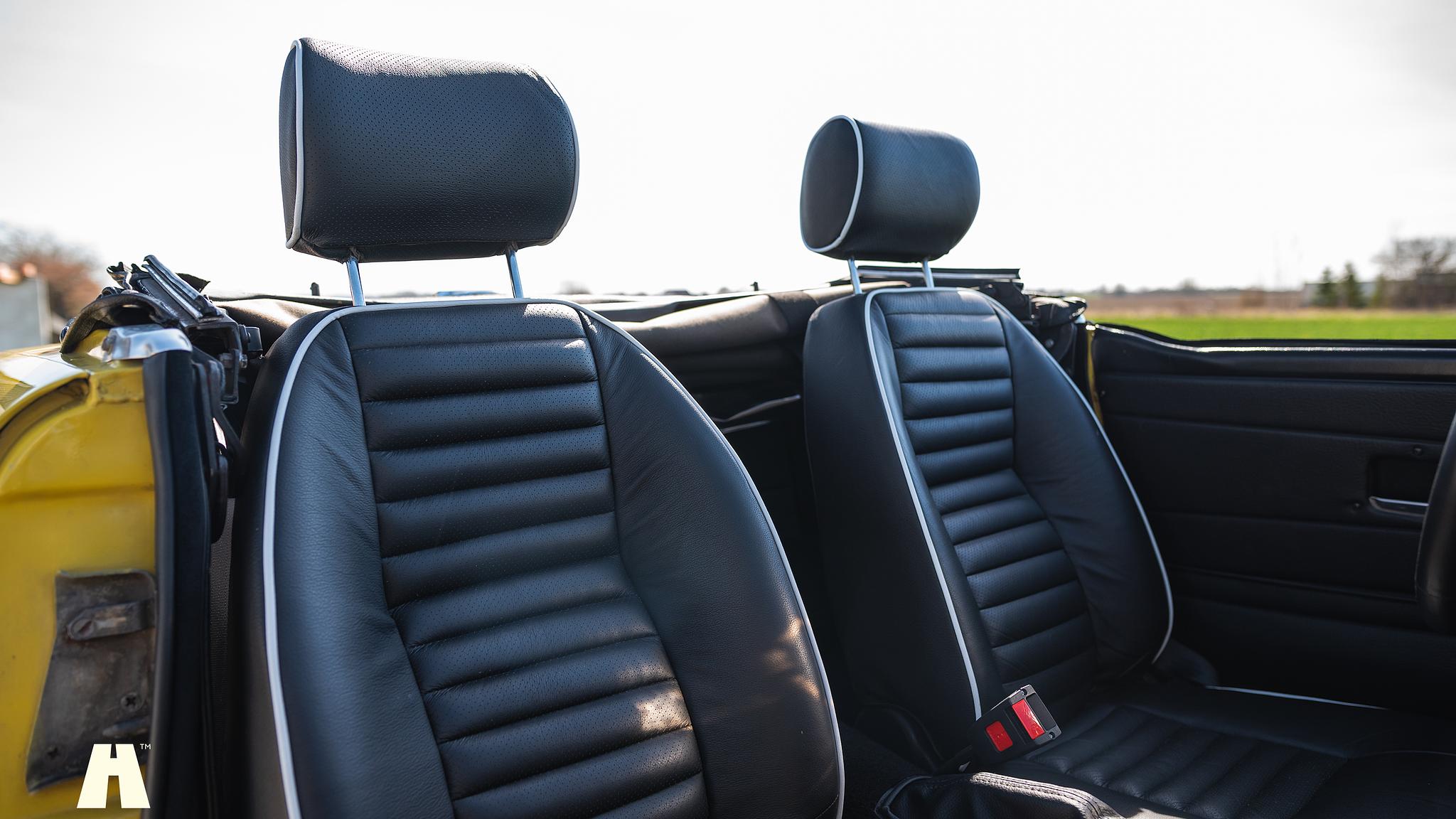 Innenraumfoto von 1974 Triumph TR6 (10)