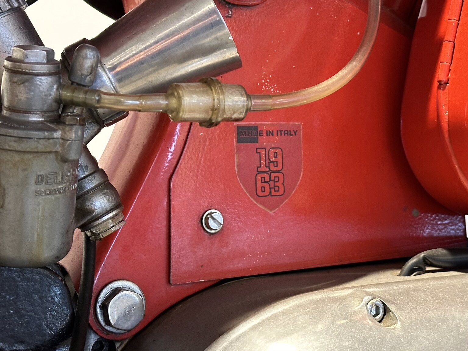 Exterior image of 1963 Aermacchi Harley-Davidson Ala Rossa