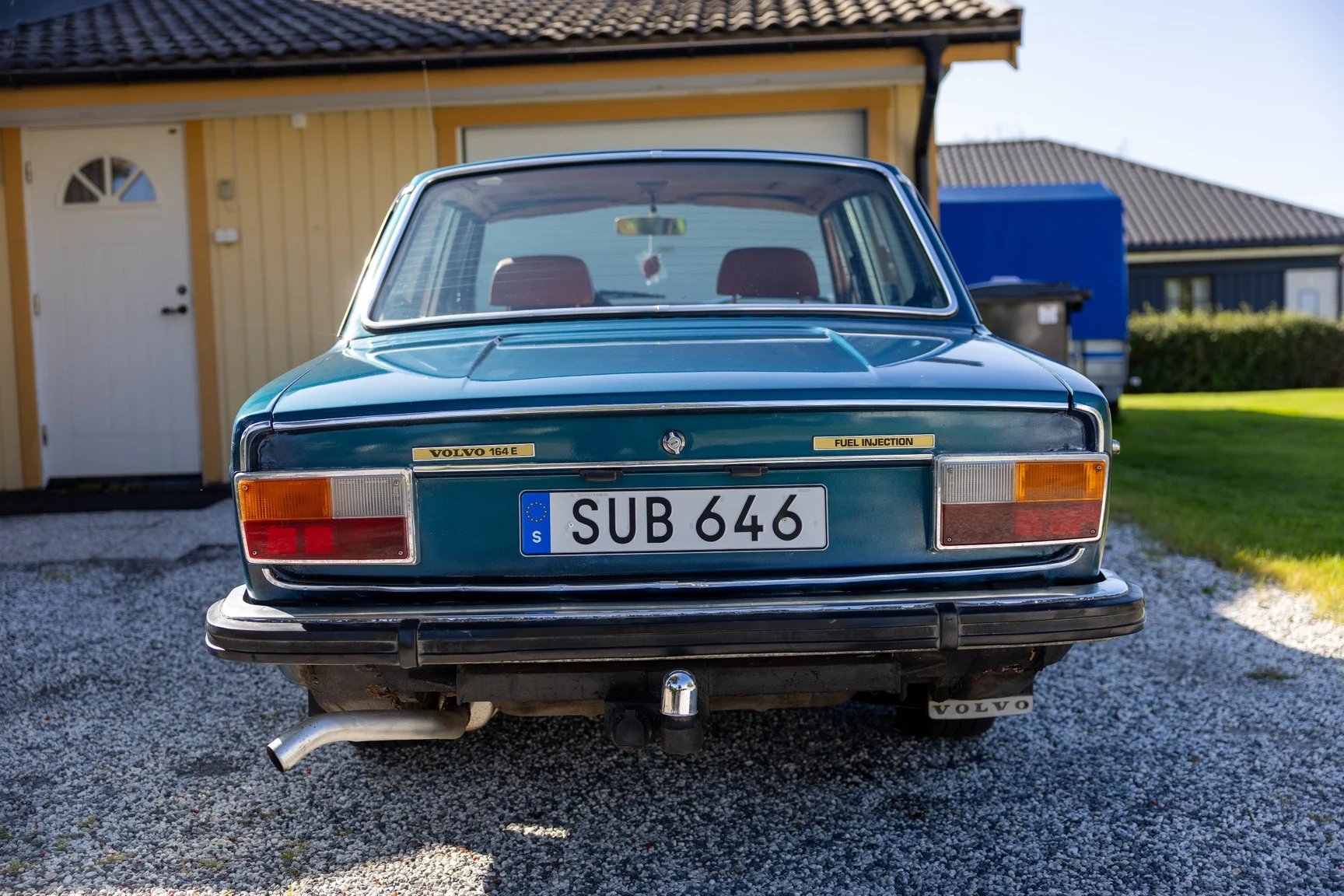 Exteriörbild på 1973 Volvo 164E (12)