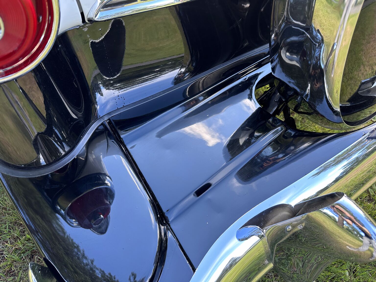 Exteriörbild på 1955 Ford Fairlane Crown Victoria