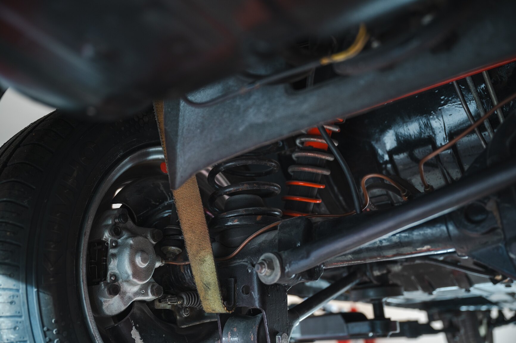 Image of 1972 Volvo 1800 ES mechanics