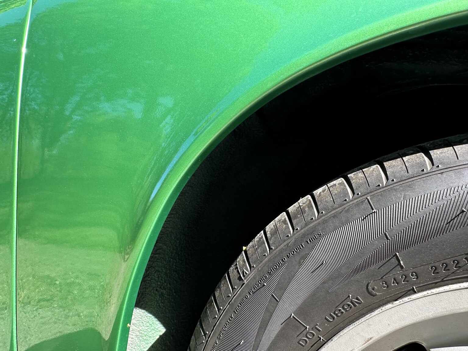 Exterior image of 1975 Porsche 911