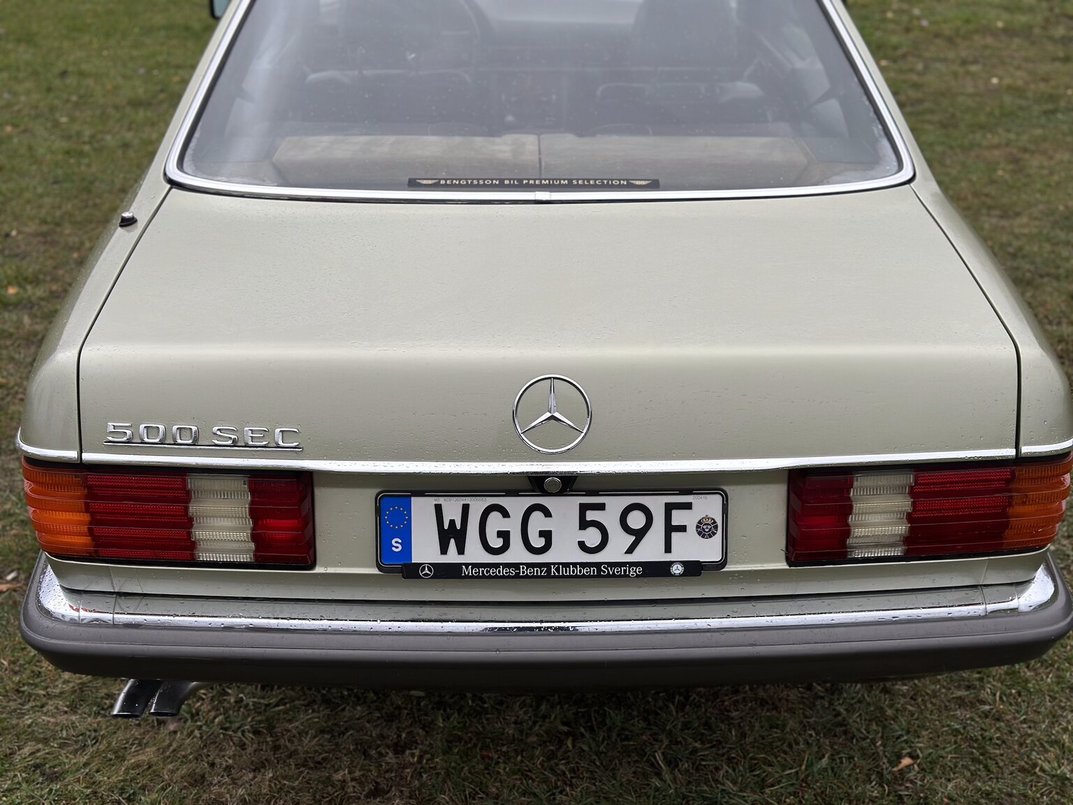Exterior image of 1983 Mercedes-Benz 500 SEC