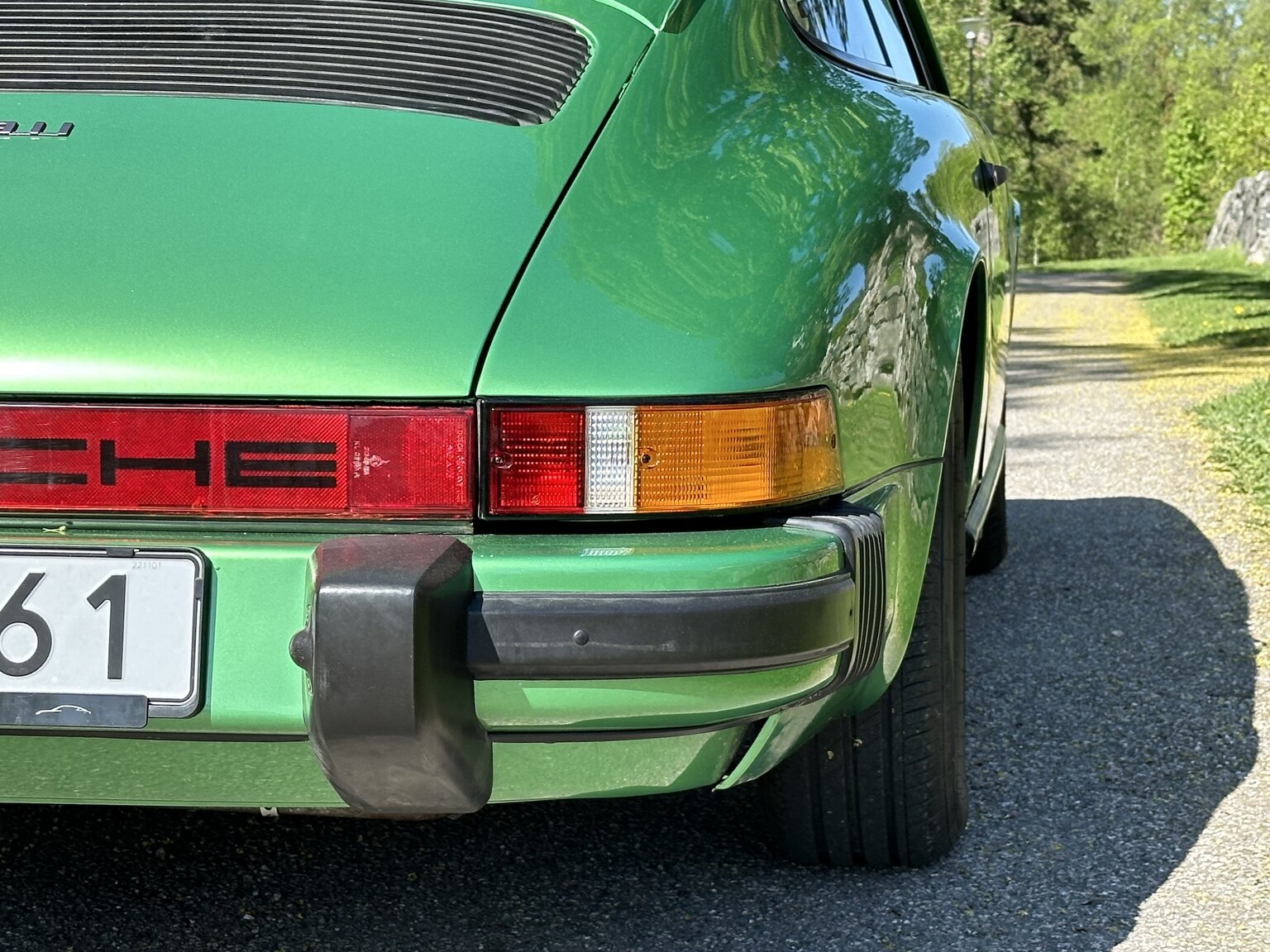 Aussenfoto 1975 Porsche 911