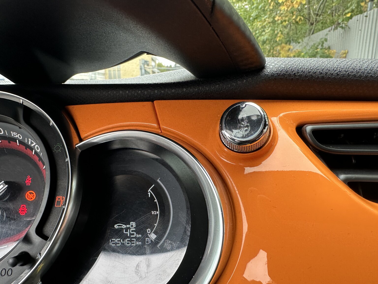 Interior image of 2012 Citroen DS3 Racing  (13)