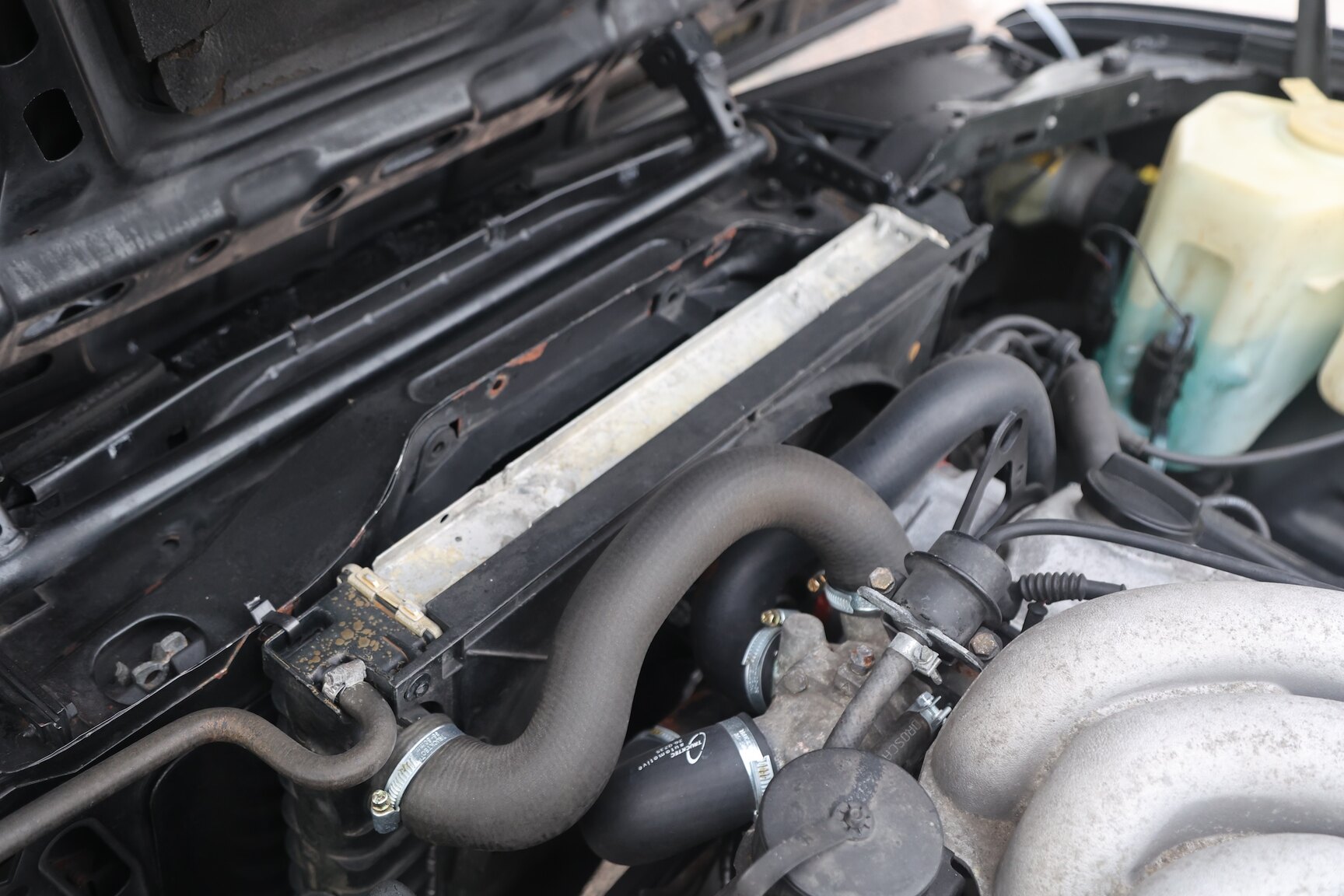 Image of 1989 BMW 325i mechanics