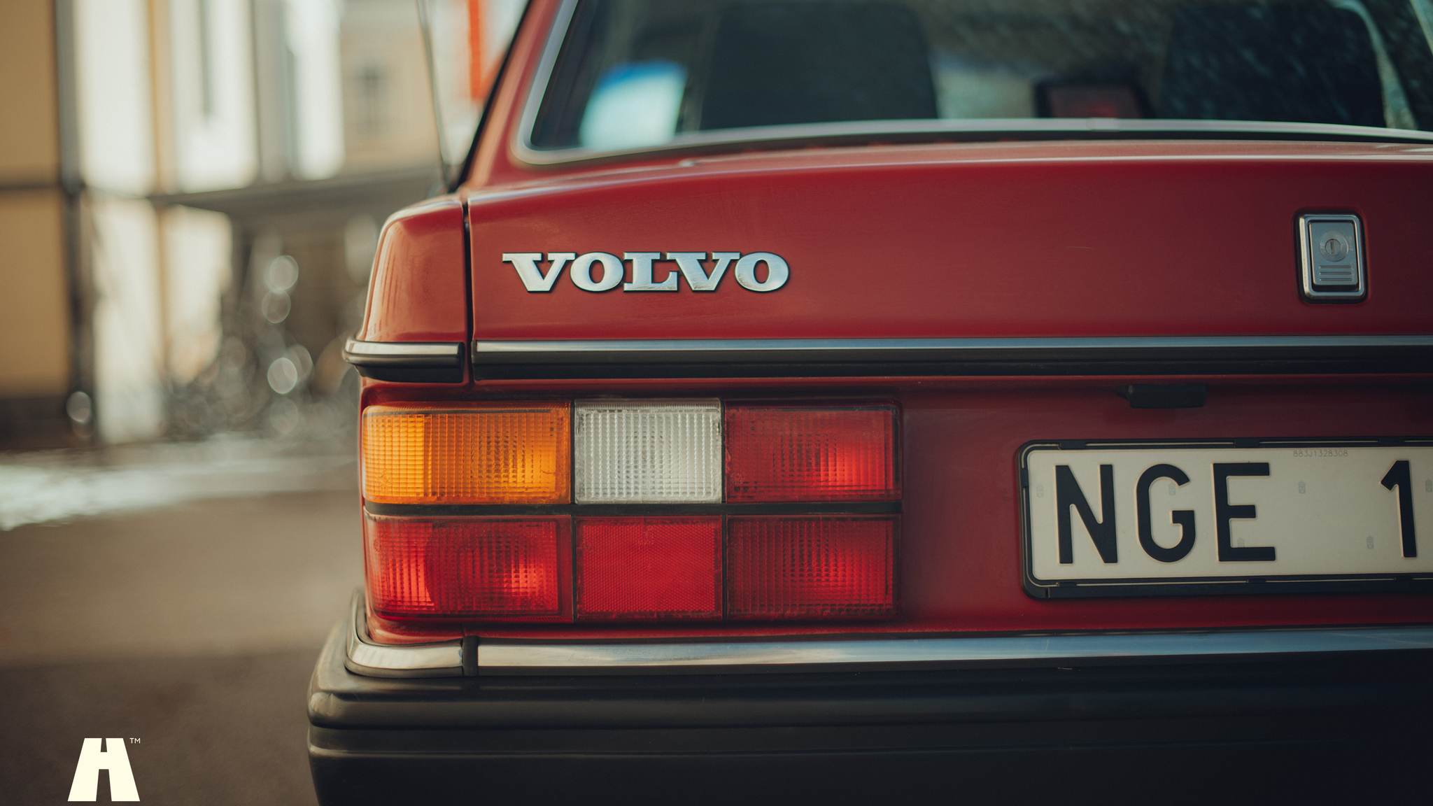 Exterior image of 1988 Volvo 240 GL (21)