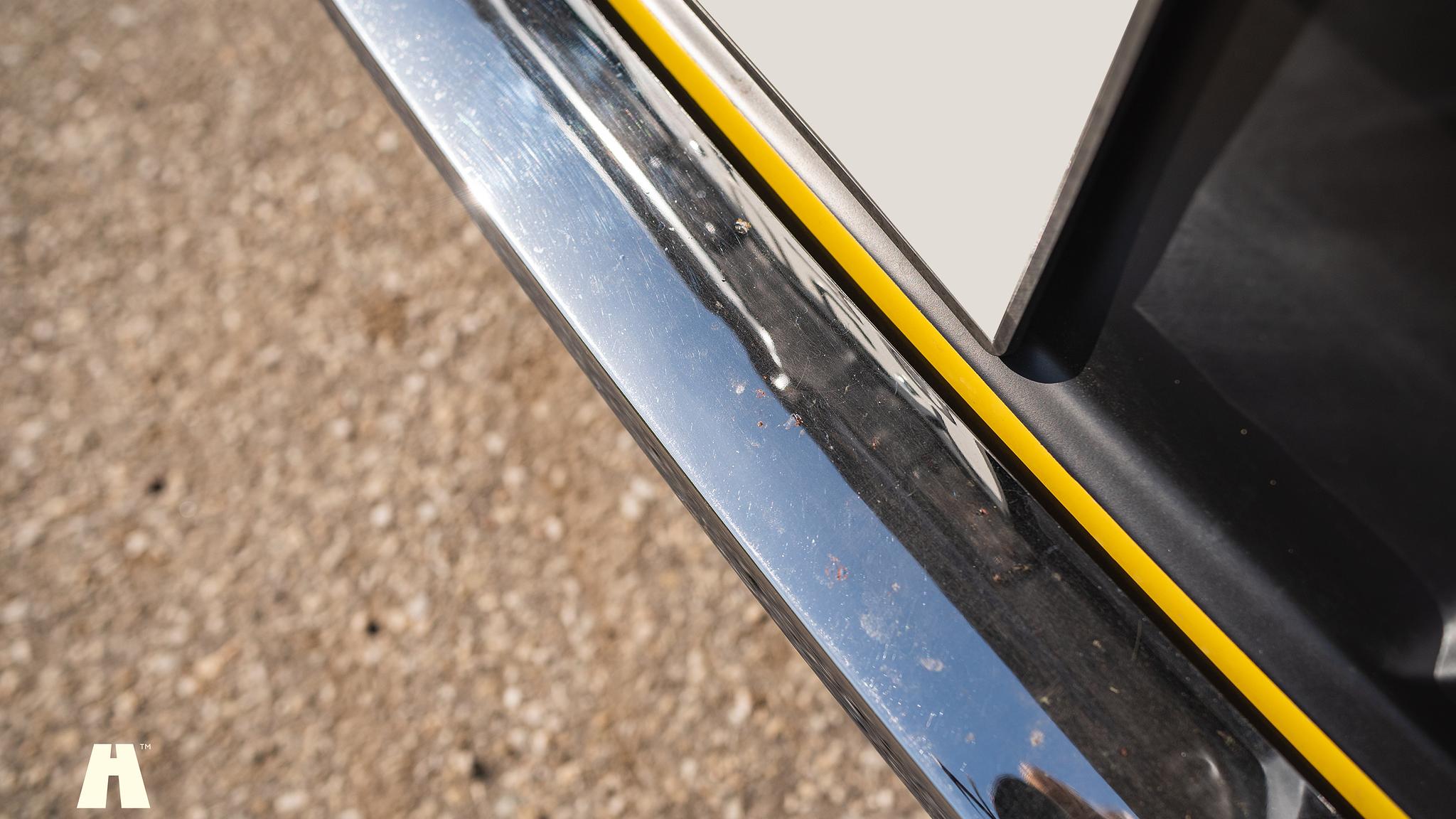 Exteriörbild på 1974 Triumph TR6 (90)