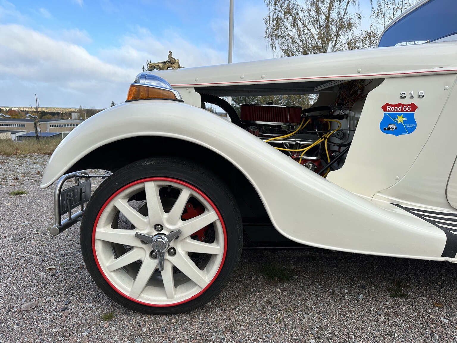 Exterior image of 1934 Ford Pickup Hot Rod