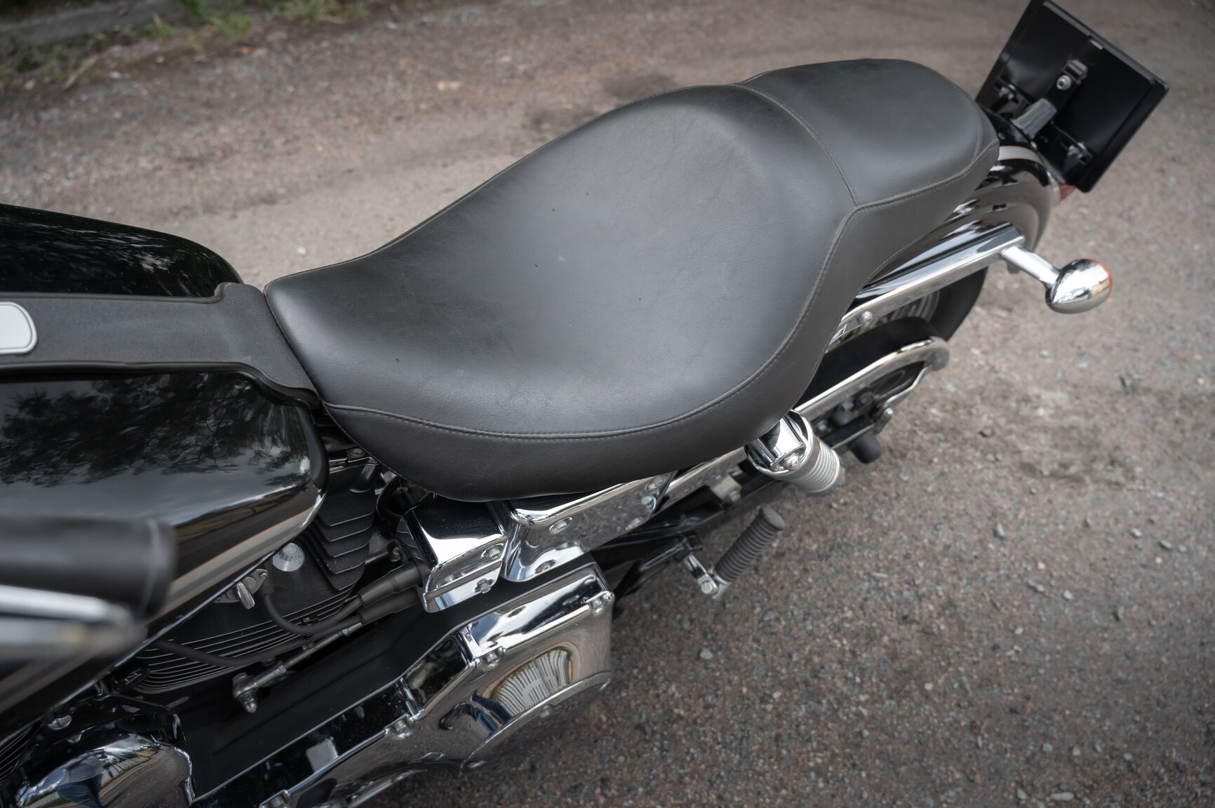 Exteriörbild på 2003 Harley-Davidson FXDL 100th Anniversary