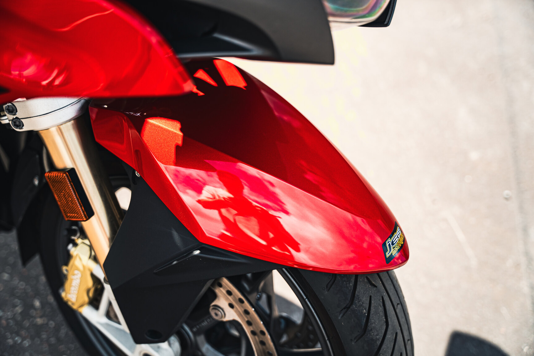 Exteriörbild på 2018 BMW R 1200 RT