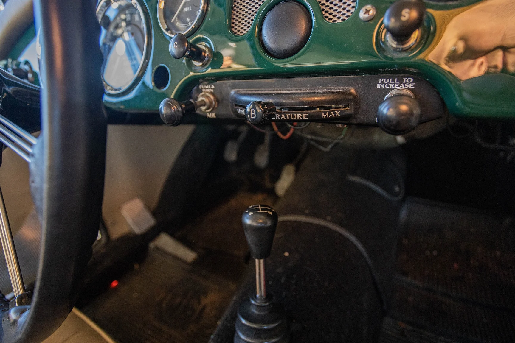 Innenraumfoto von 1958 MGA 1500 Roadster (24)