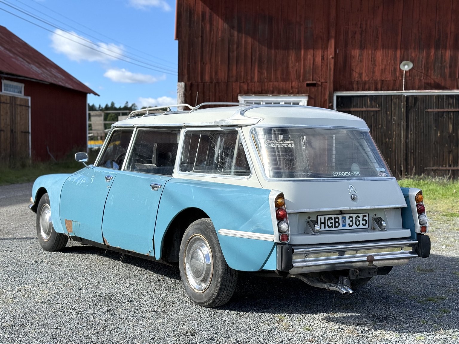 Exteriörbild på 1974 Citroën ID 20 Break 2.0