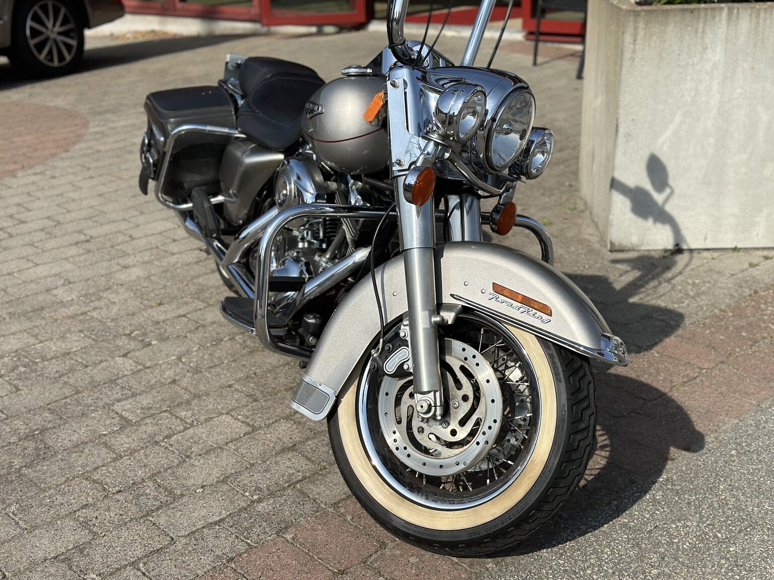 Exteriörbild på 2007 Harley-Davidson Road King Classic