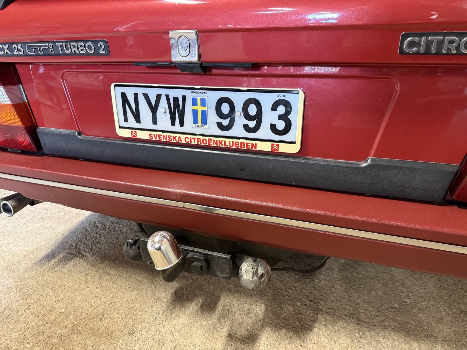 Exterior image of 1988 Citroën CX 25 2.5 GTi Turbo II