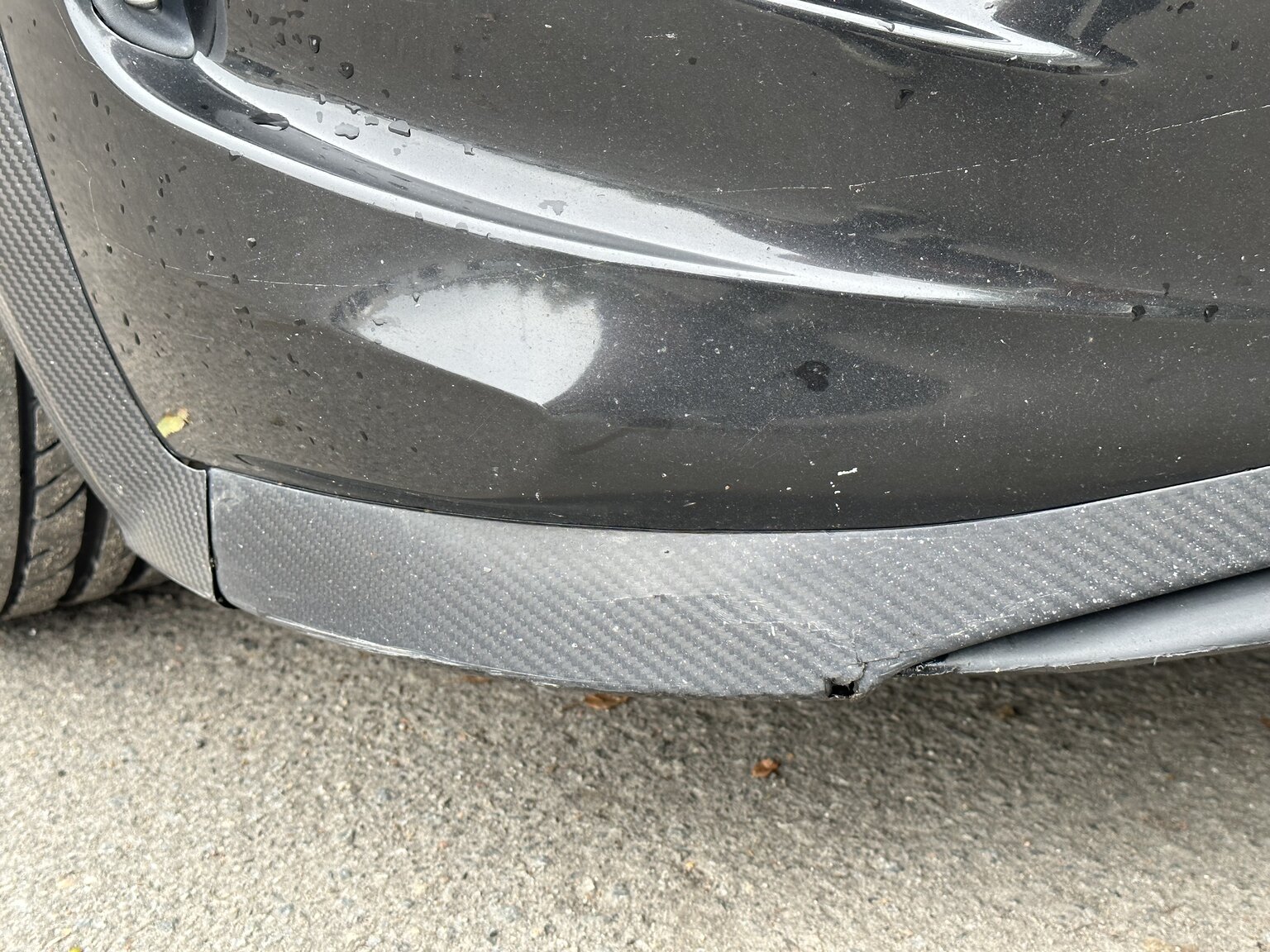 Exterior image of 2012 Citroen DS3 Racing  (31)