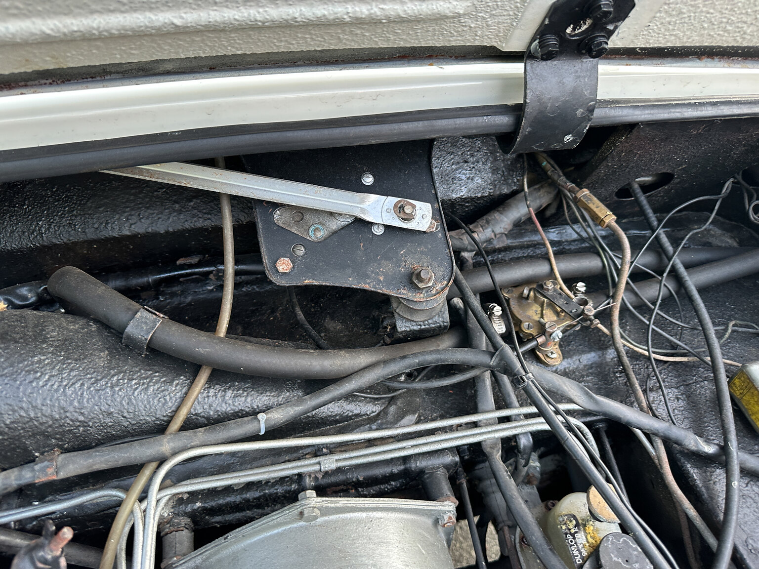 Image of 1964 Lancia Flavia Vignale   mechanics