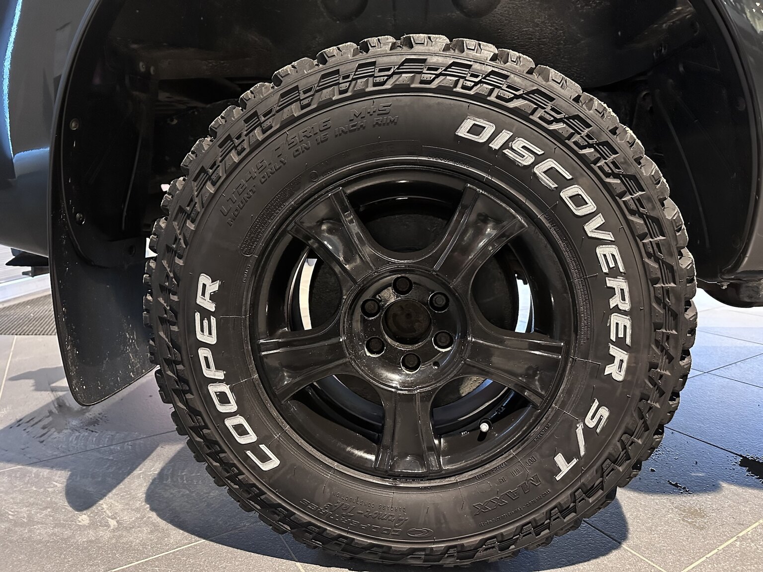 Aussenfoto 2006 Nissan Navara A-traktor (10)