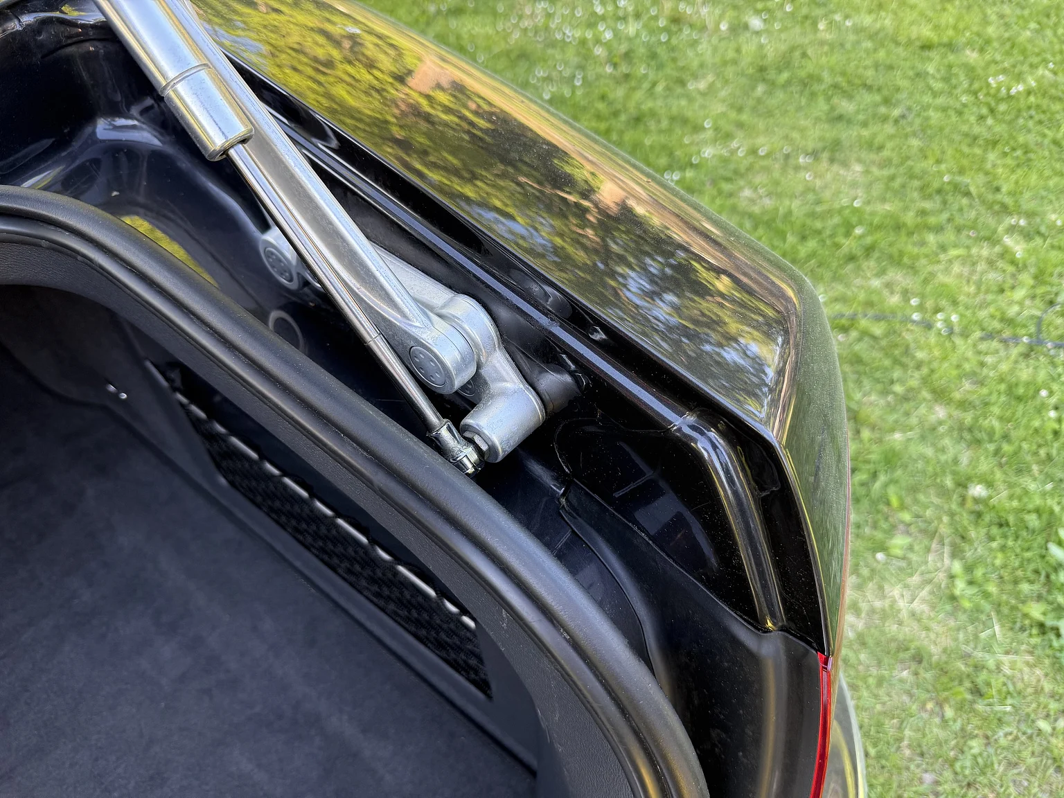 Innenraumfoto von 2009 Volkswagen Phaeton W12 LWB Executive (85)