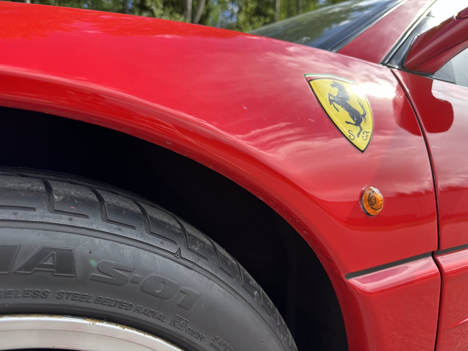 Exterior image of 1990 Ferrari 348 (20)