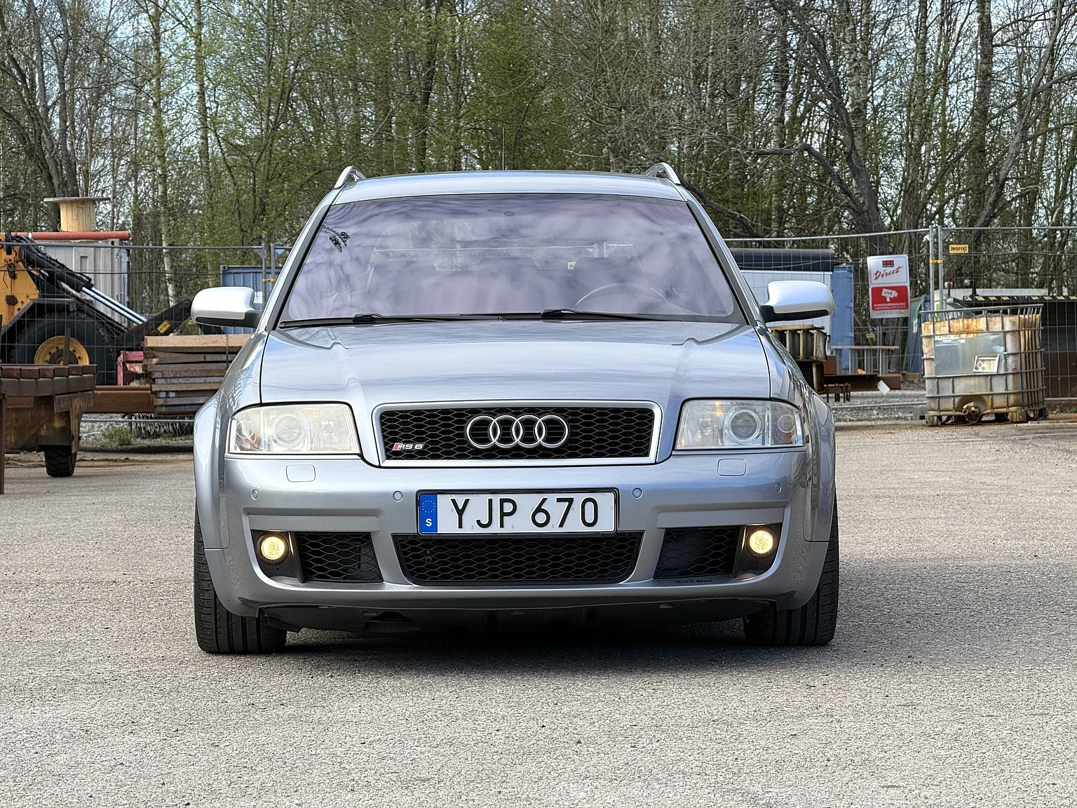 Aussenfoto 2002 Audi RS 6 Avant (2)