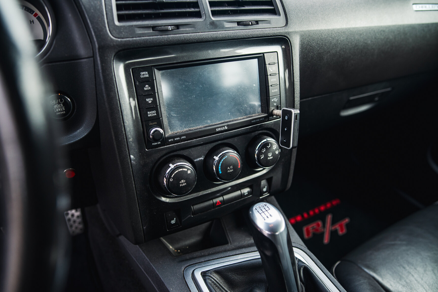 Interior image of 2010 Dodge Challenger 5.7 V8 HEMI Manuell