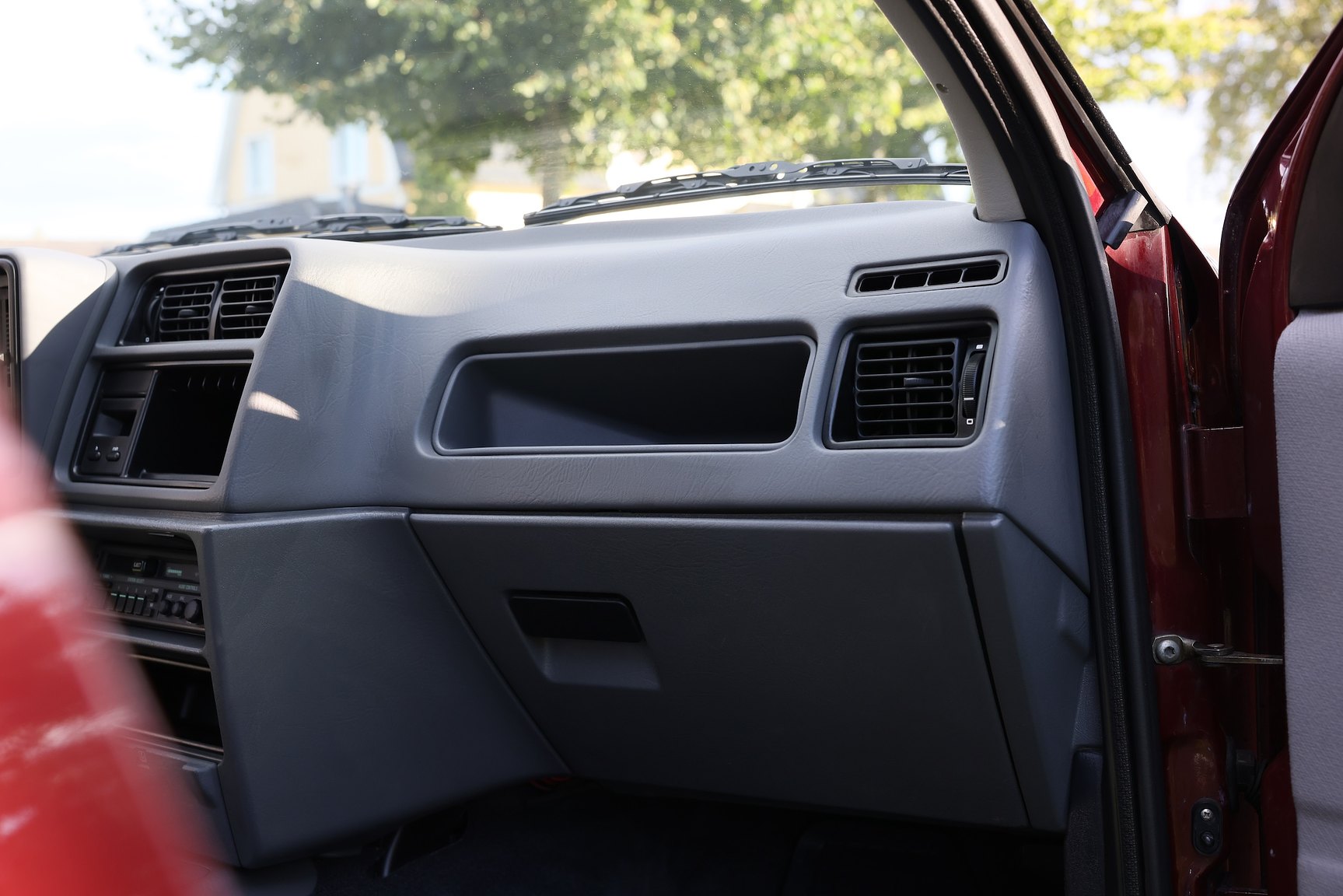 Interior image of 1991 Ford Sierra Sedan 2.0 i 4x4 