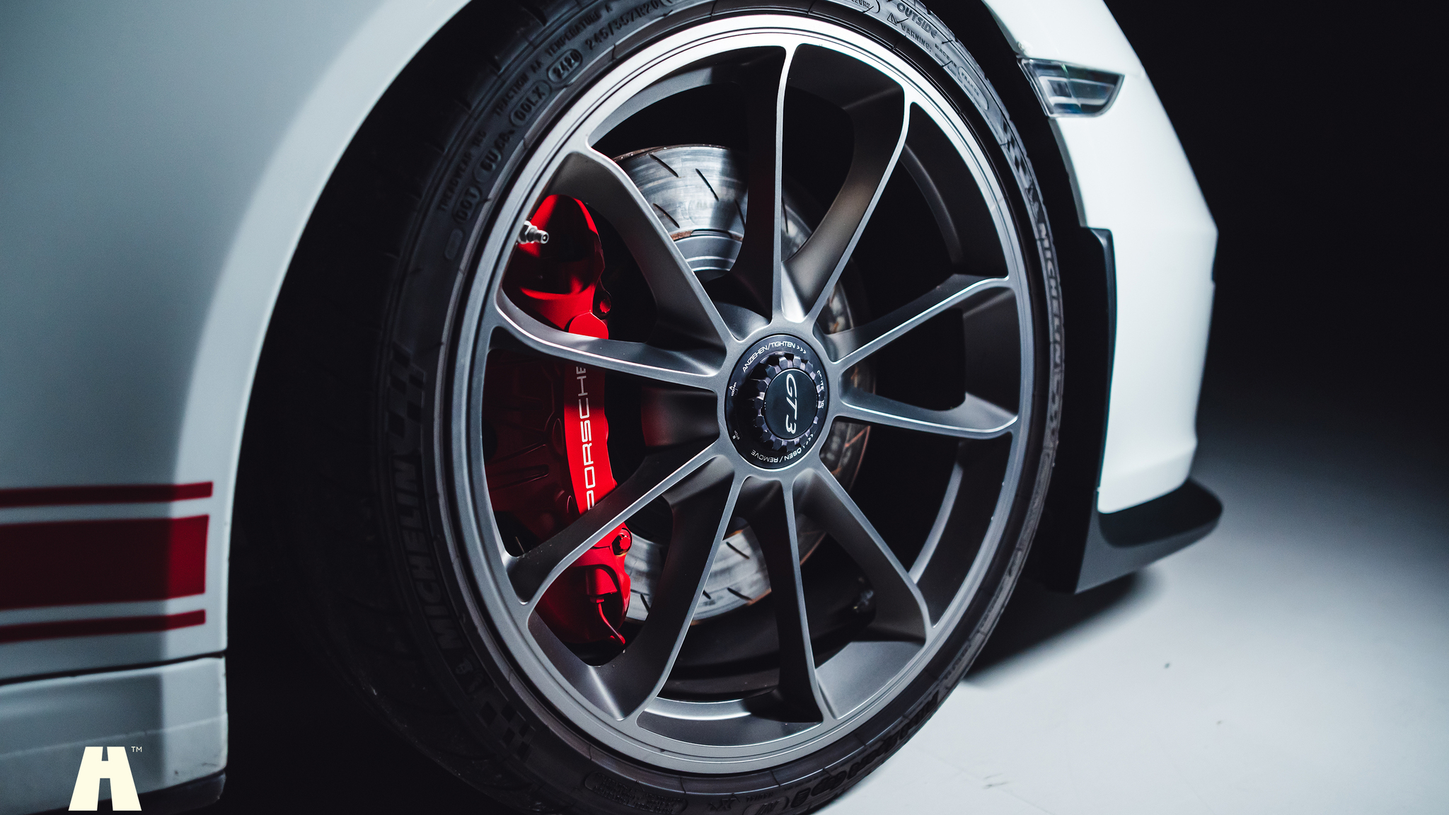 Exterior image of 2015 Porsche 991 GT3 2015