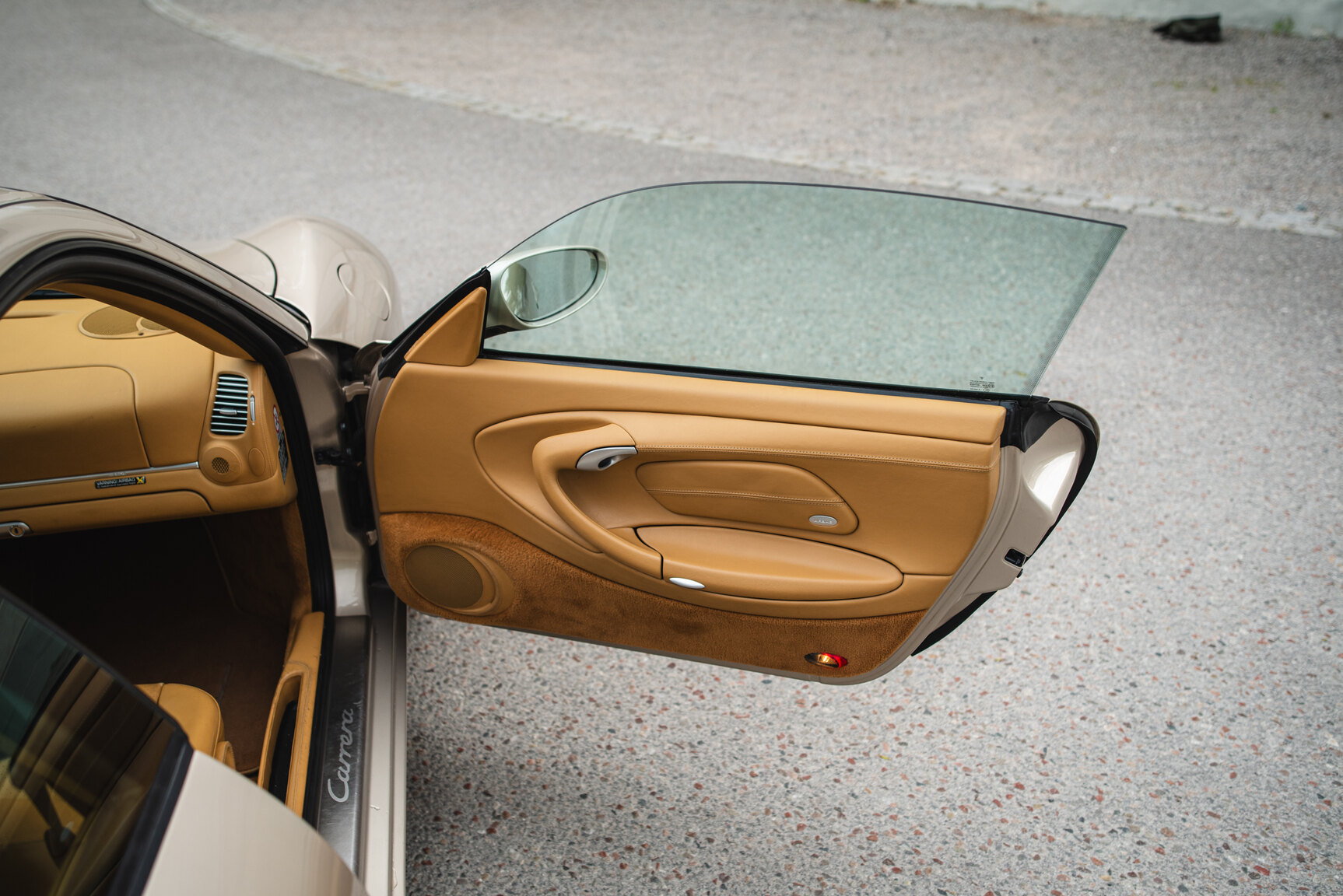 Interior image of 2004 Porsche 911 Carrera 4