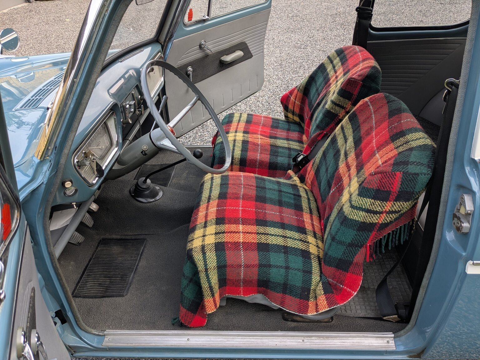 Interiörbild 1961 Ford Anglia Deluxe