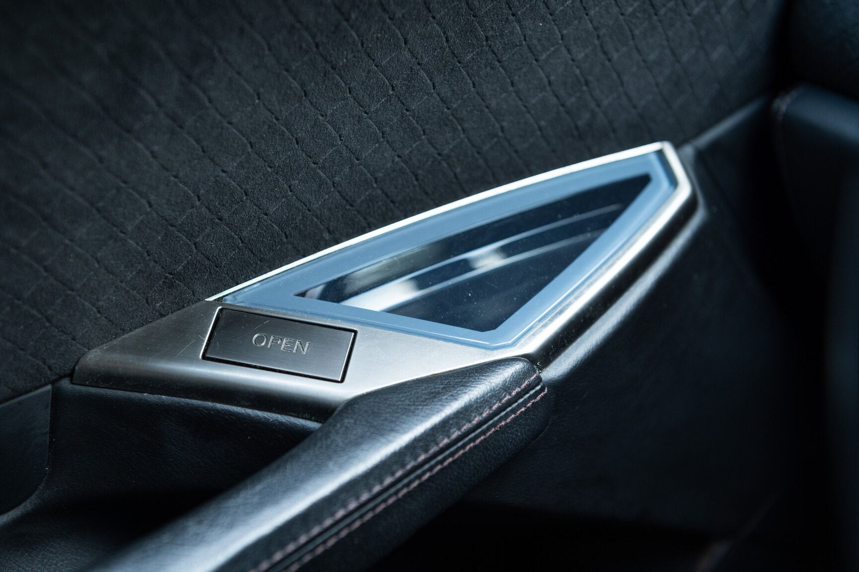 Interiörbild 2013 Fisker Karma ES