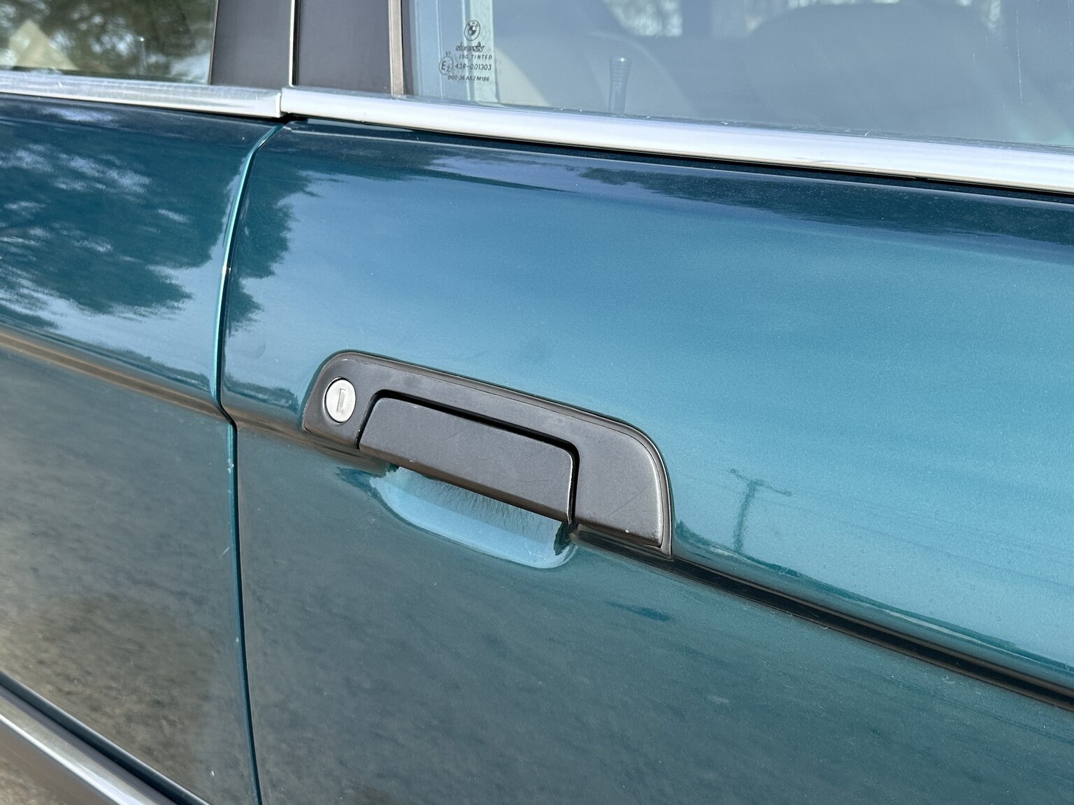 Exteriörbild på 1992 BMW 740iA