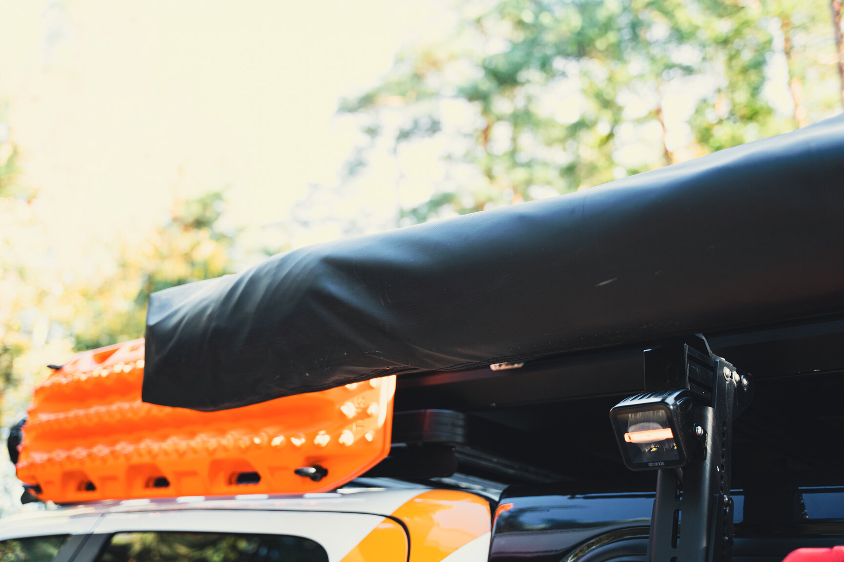 Exteriörbild på 2017 Dodge Ram 1500 AEV (96)