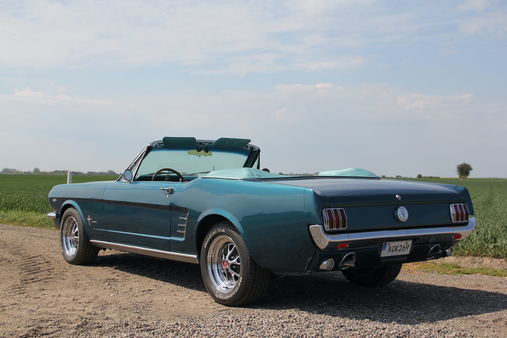Aussenfoto 1966 Ford Mustang 289 Cabriolet (4)