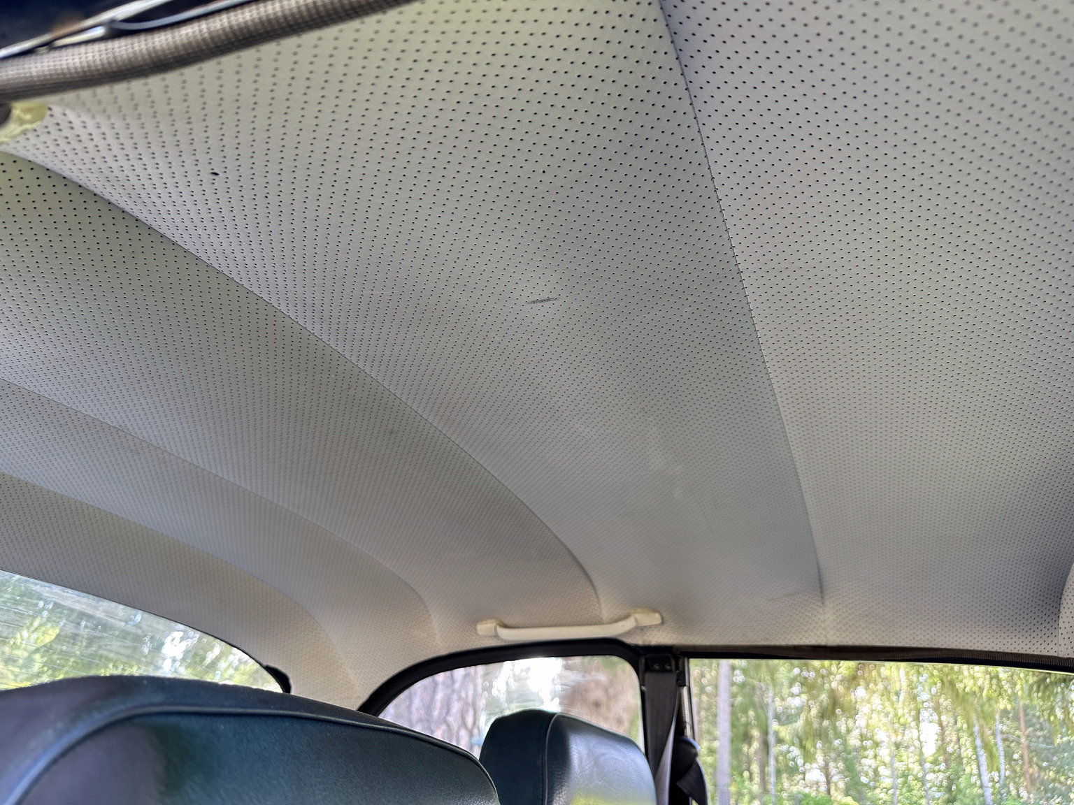 Interior image of 1970 Volvo Amazon 121 (36)