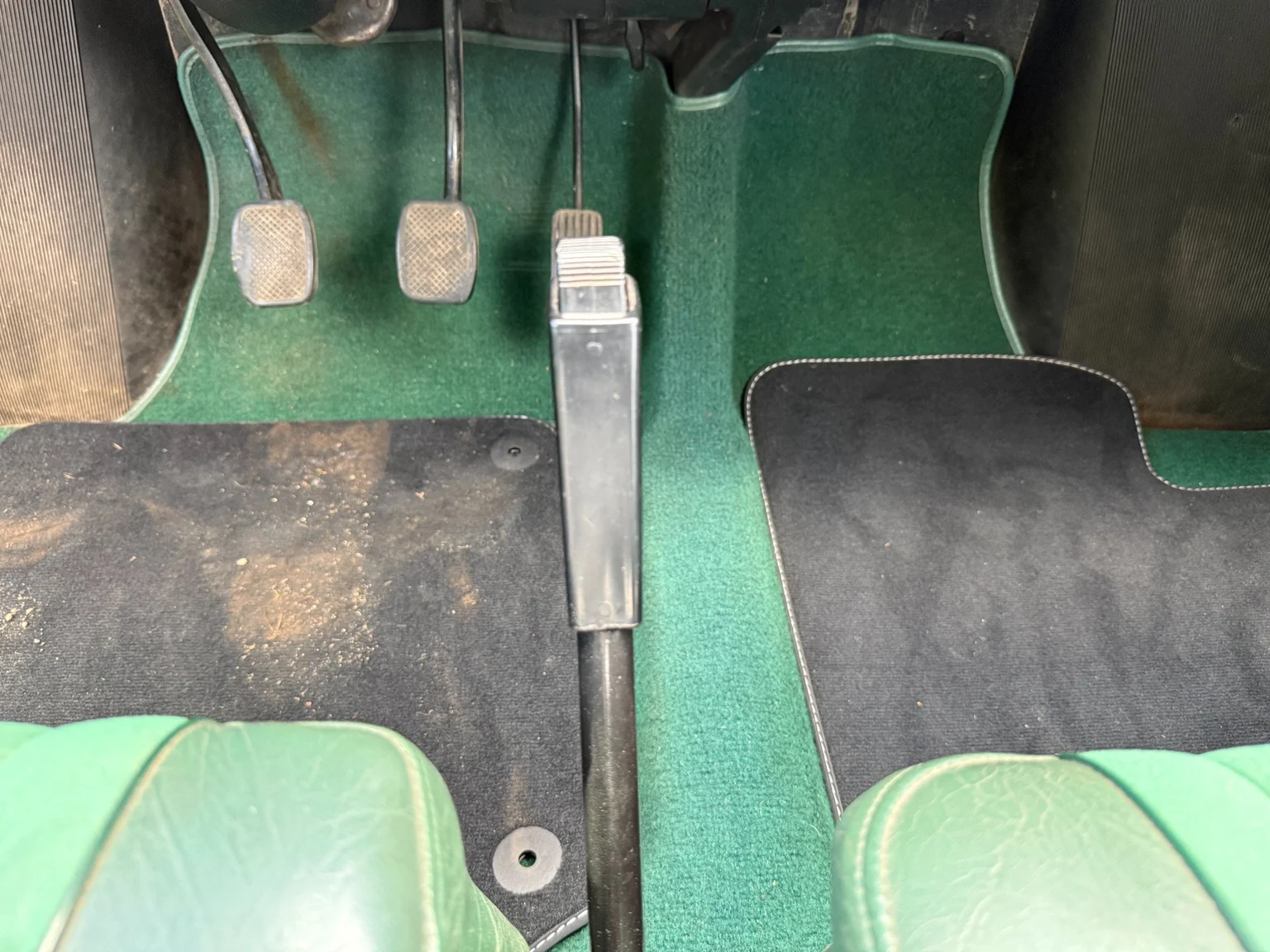 Innenraumfoto von 1975 Saab 95 V4 kombi - 7-sits (21)