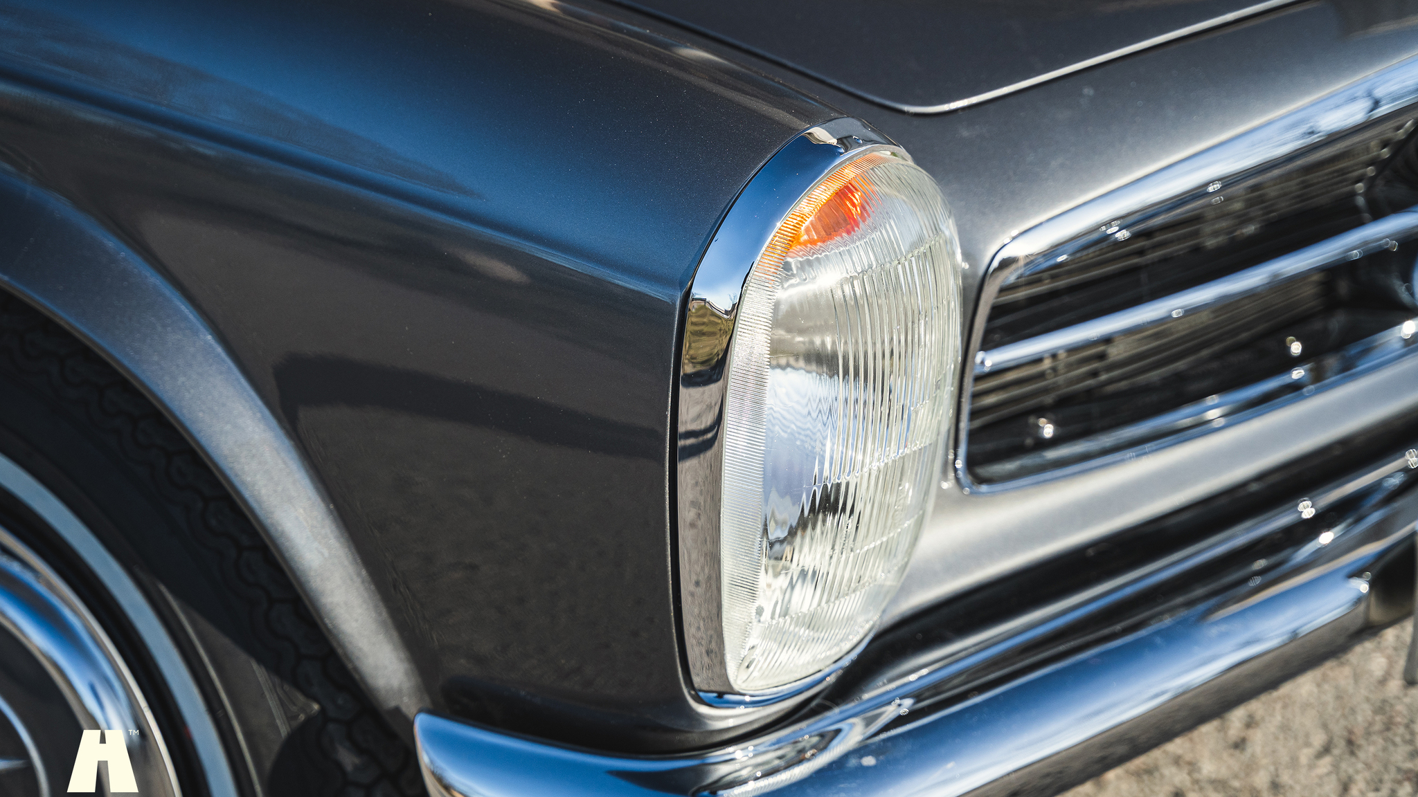 Aussenfoto 1970 Mercedes 280 SL Pagoda (17)