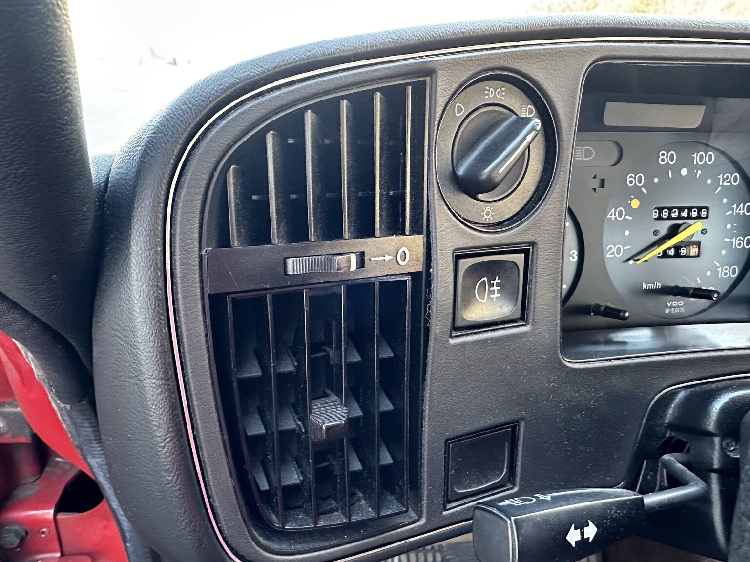 Interiörbild 1984 Saab 900 GL