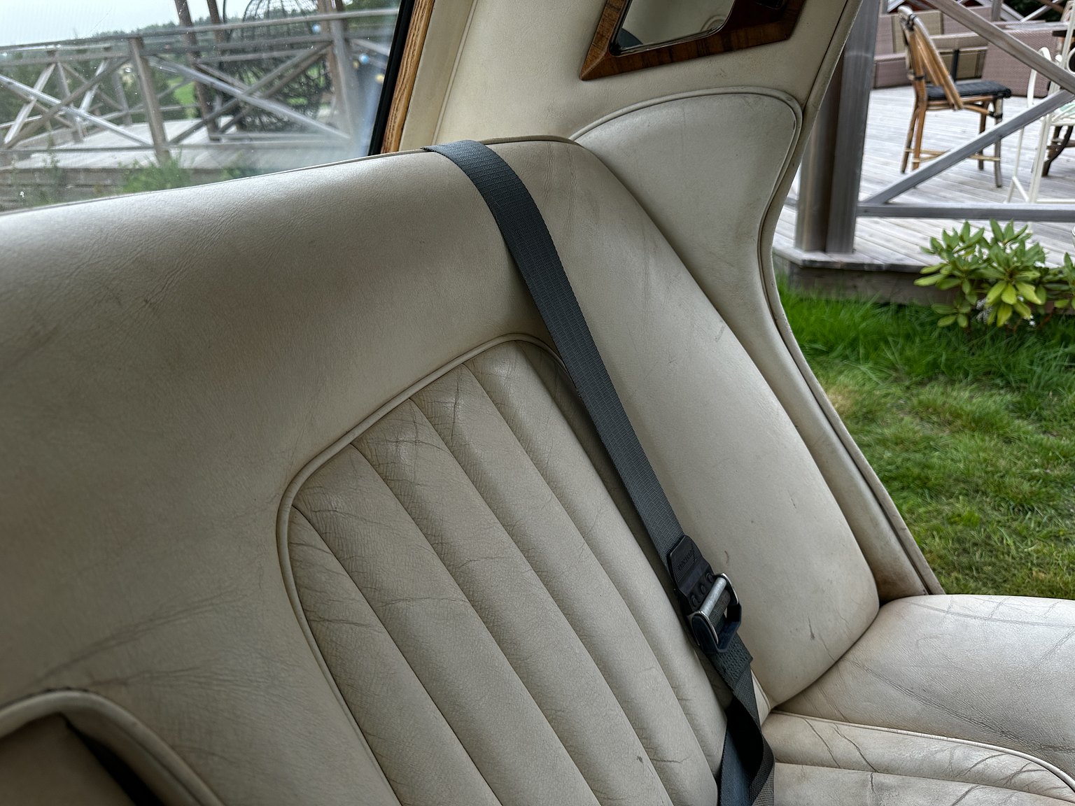 Interior image of 1972 Rolls-Royce Silver Shadow