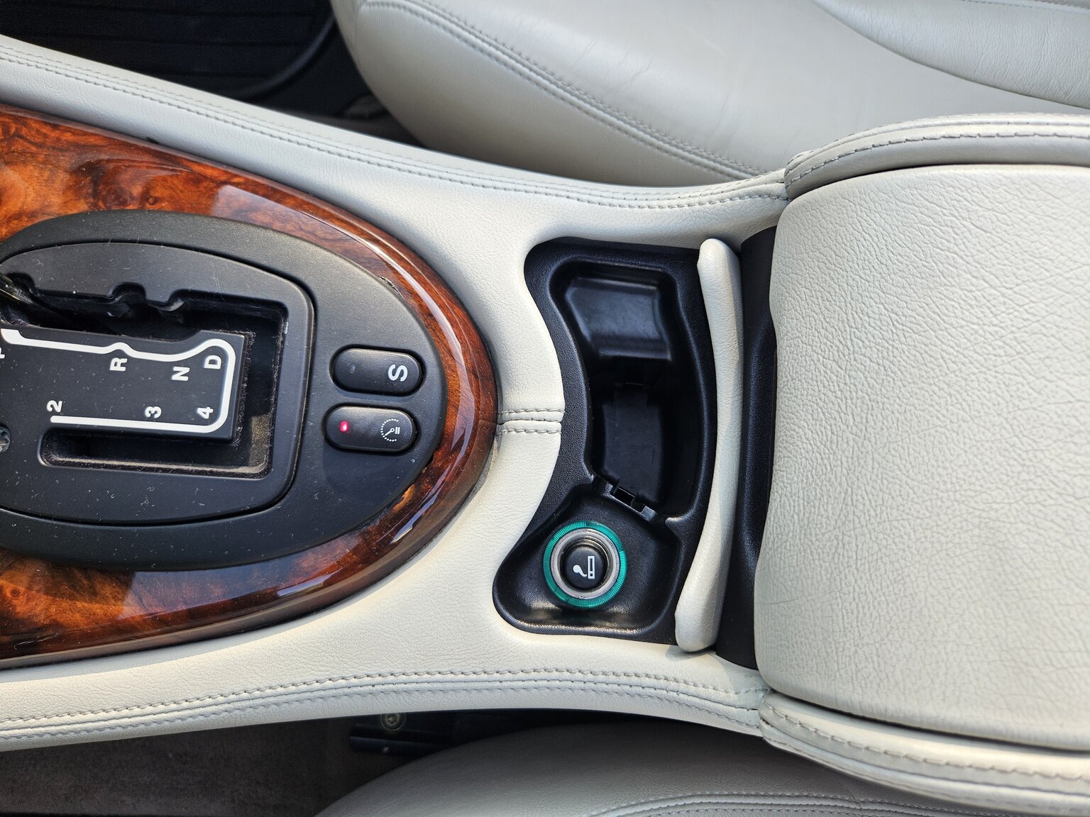 Interiörbild 1998 Jaguar XK8 Cabriolet