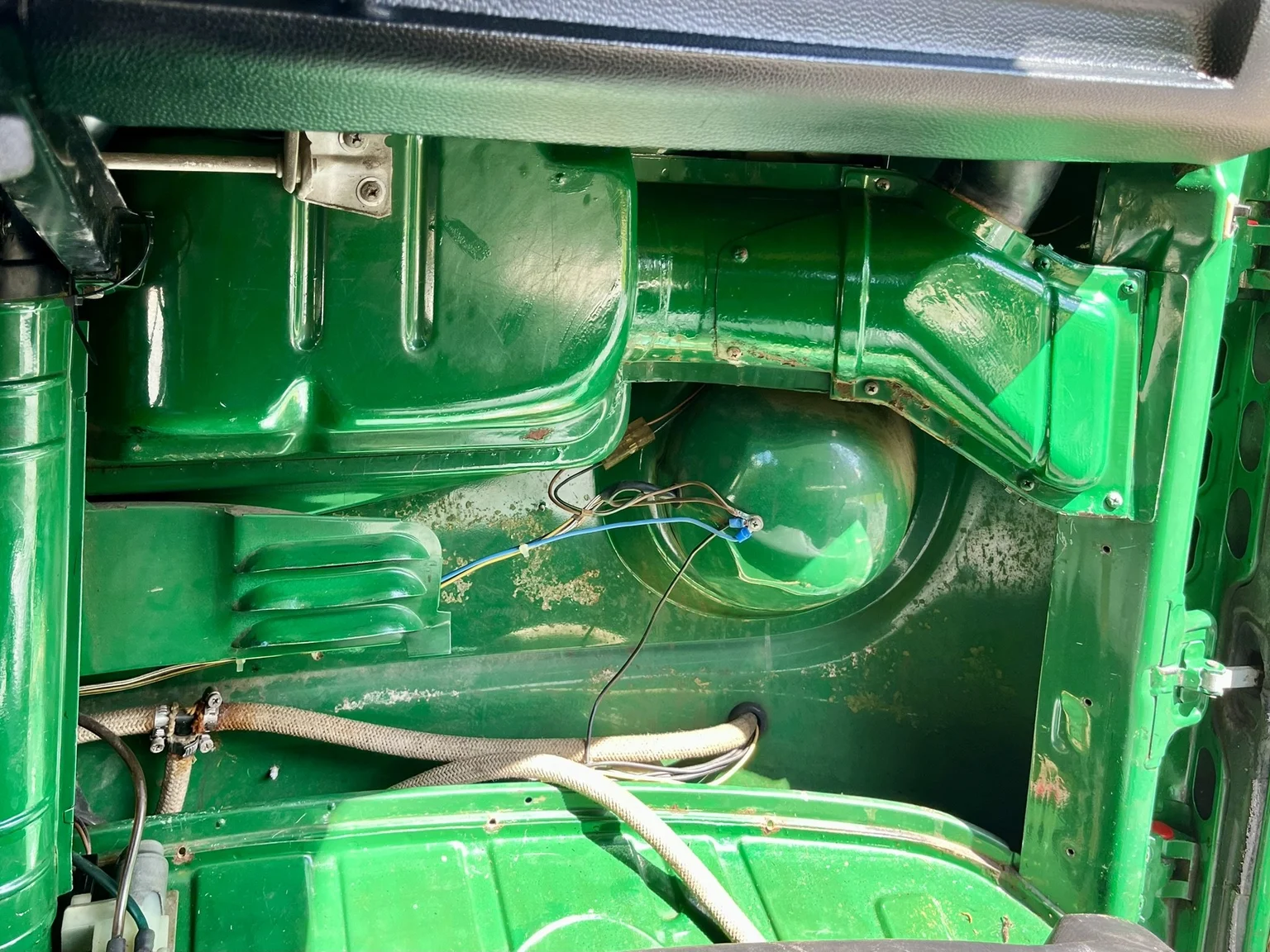 Innenraumfoto von 1974 Volkswagen Transporter T2 (32)