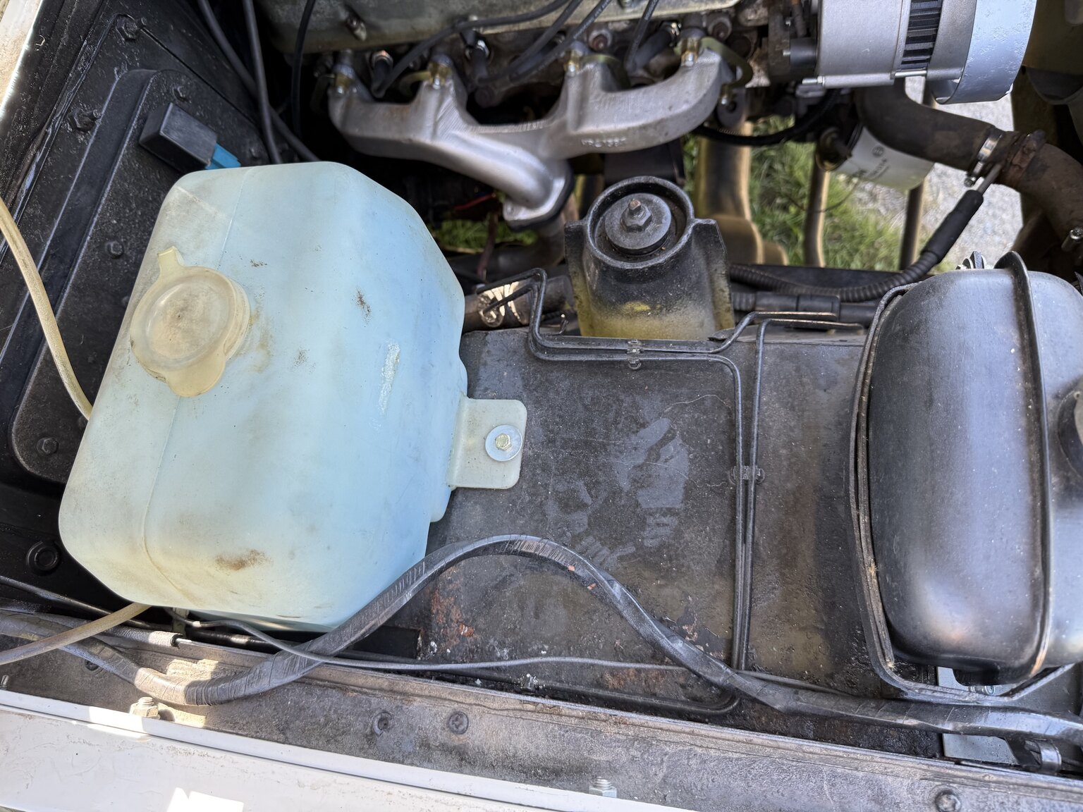 Image of 1985 Land Rover Range Rover 3.5 V8 mechanics