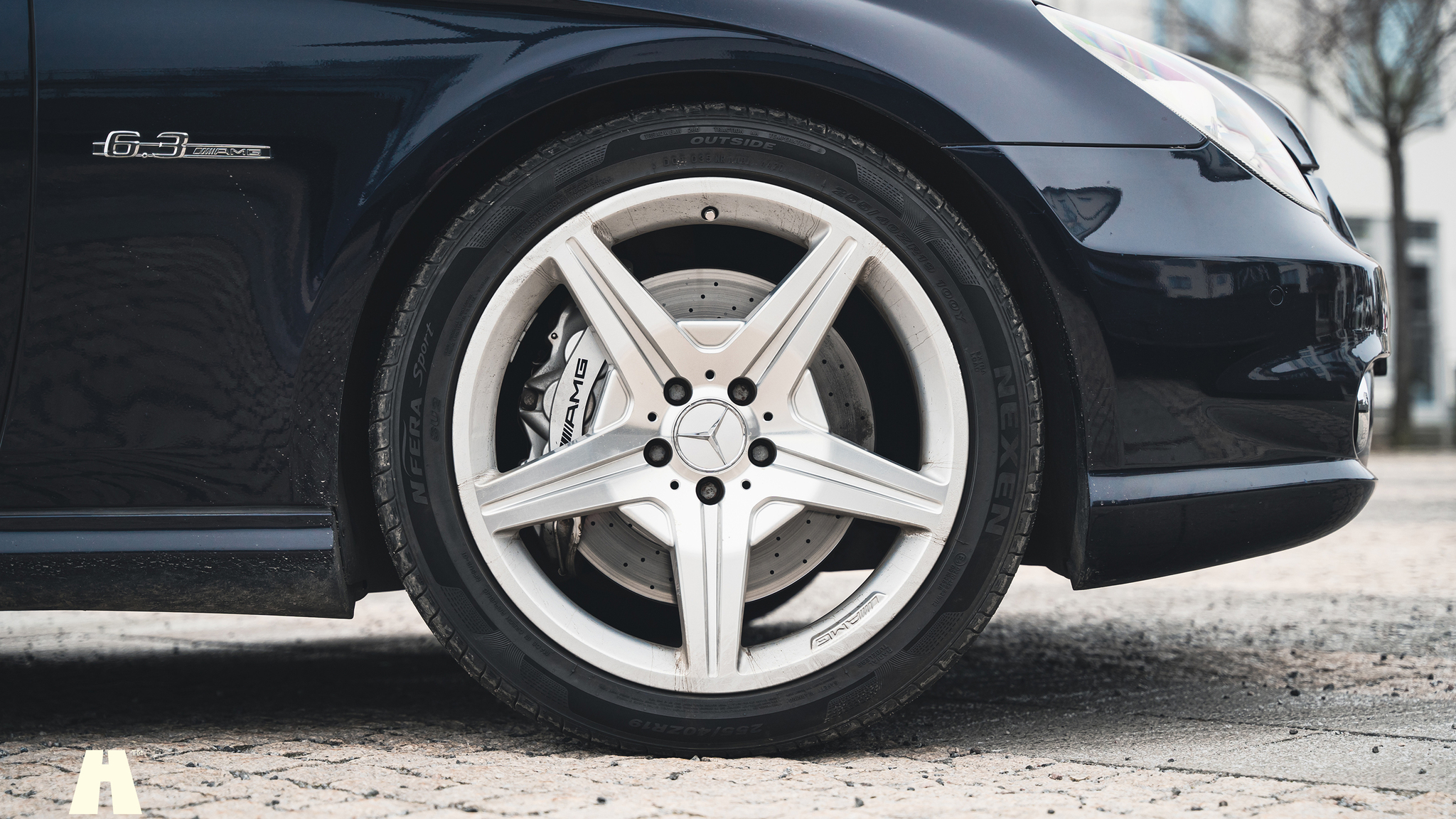 Exterior image of 2008 Mercedes-Benz CLS 63 AMG