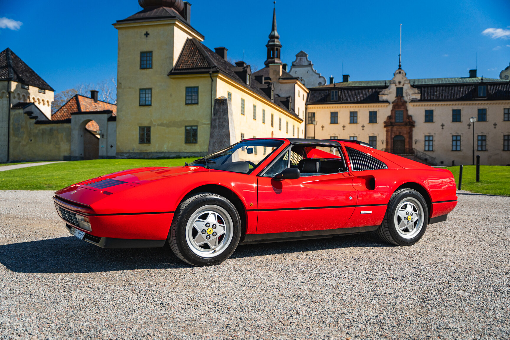Exteriörbild på 1989 Ferrari 328 GTS