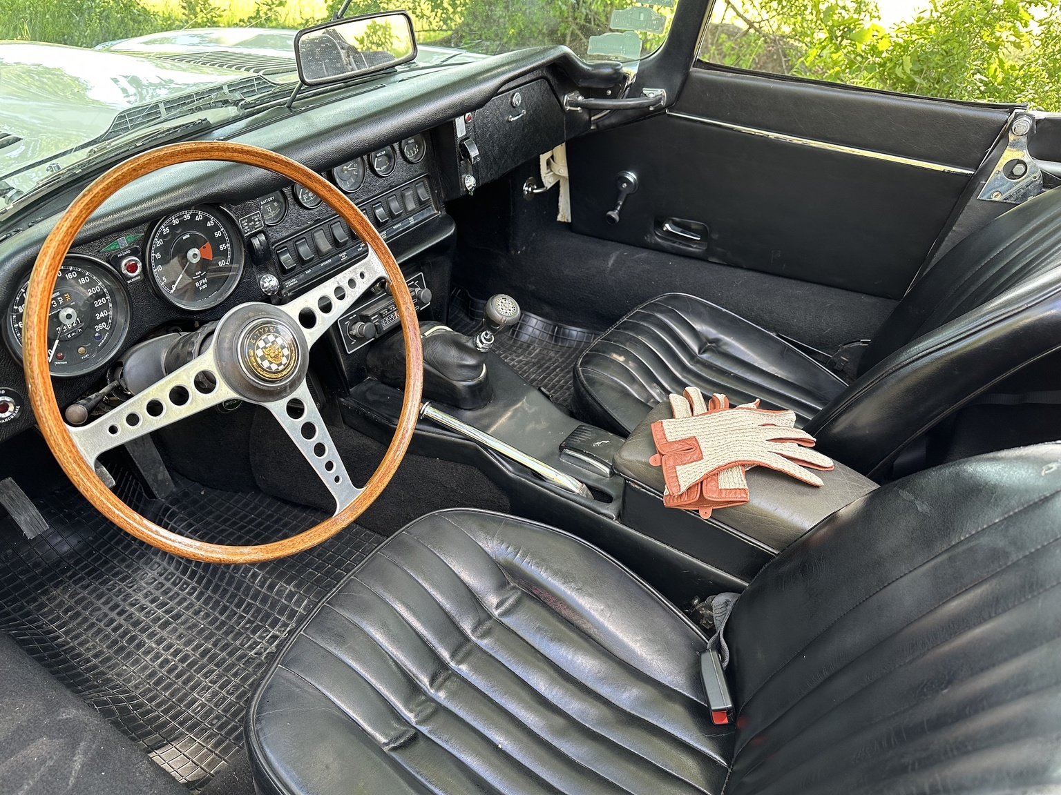 Interior image of 1969 Jaguar E-Type