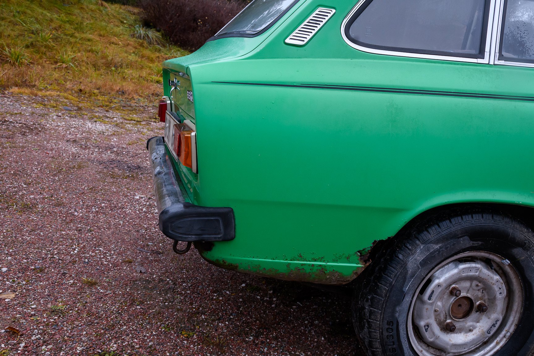 Exteriörbild på 1974 DAF 6633 - NO RESERVE