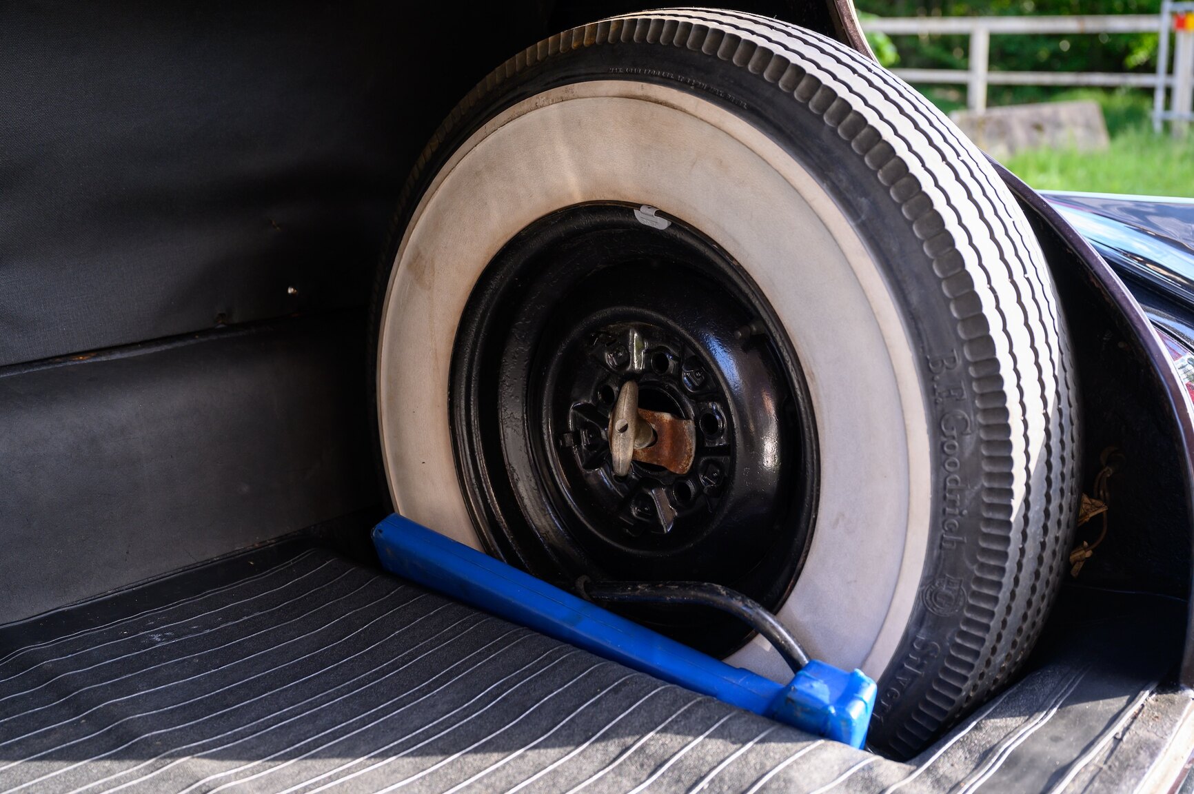 Interiörbild 1941 Cadillac Model Sixty-One Fastback (79)