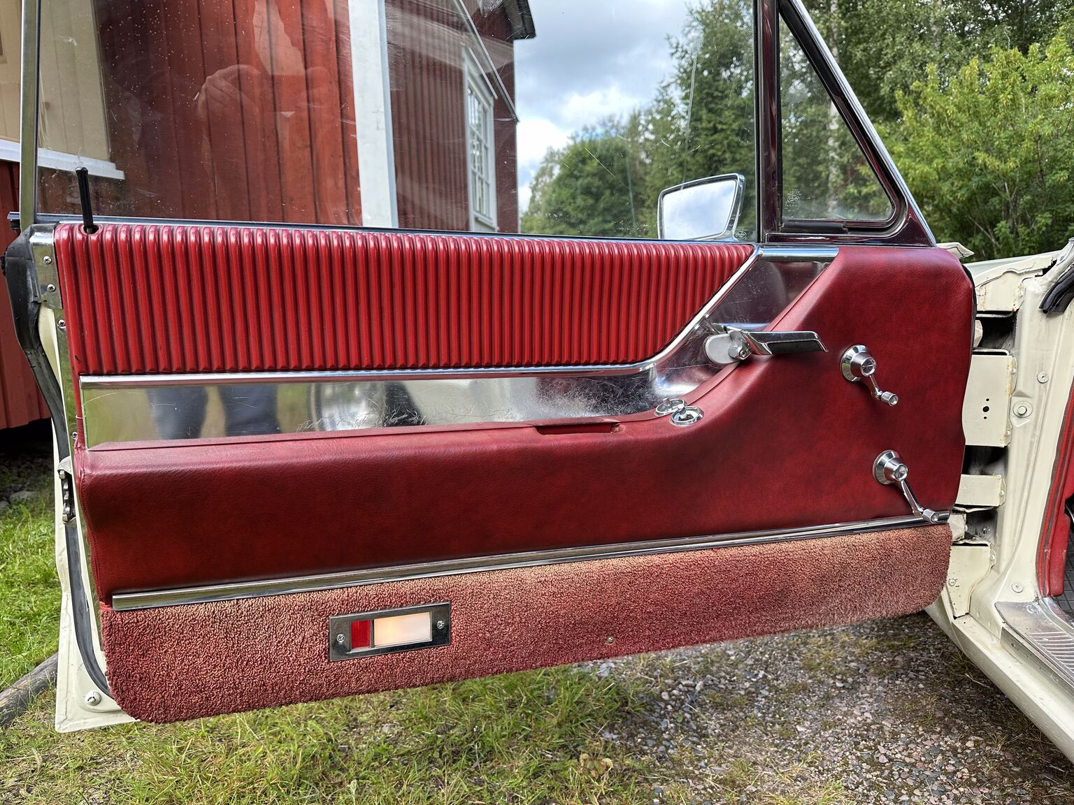 Interior image of 1965 Ford Thunderbird Hardtop 6.4 (5)