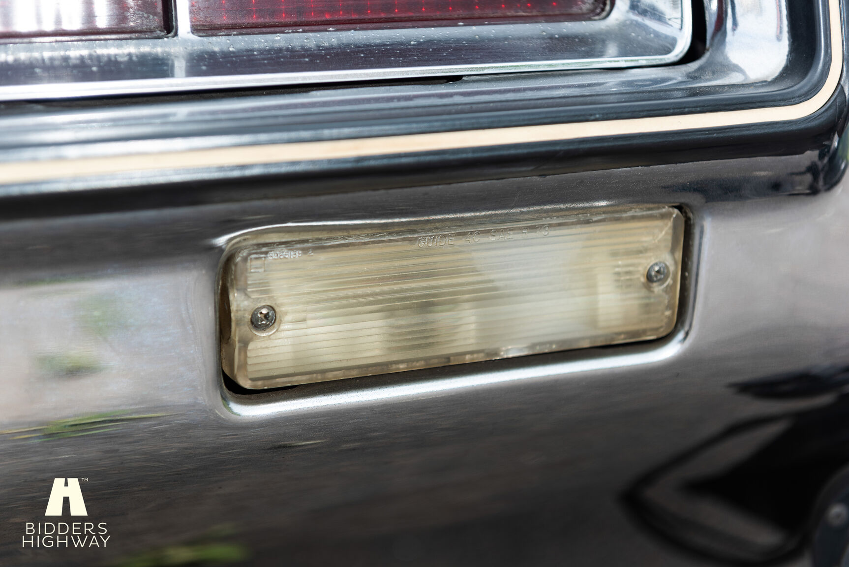 Exteriörbild på 1973 Buick Electra Custom 2D HT Coupe